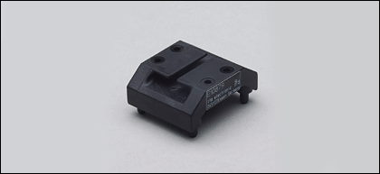 Принадлежности: E10879  Mounting adapter