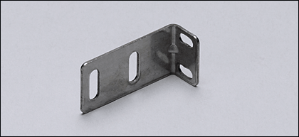 Принадлежности: E21057  ANGLE BRACKET OH